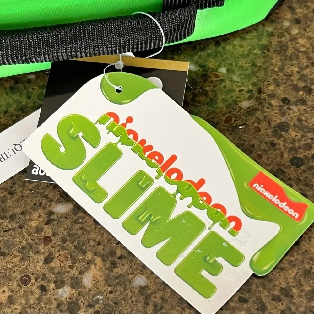 NEW - NICKELODEON SLIME - Snack / Lunch Tote/Lunch Box - Perfect for car snacks!